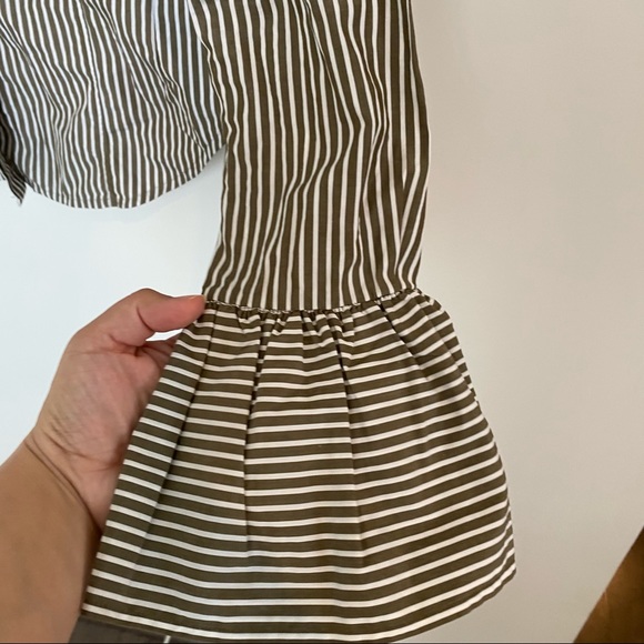 FRAME | Striped Fitted Bell Sleeve Blouse - Picture 7 of 11